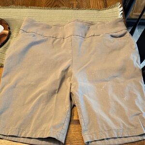 Belle by Kim Gravel Taupe Knit Pull-On Bermuda Shorts